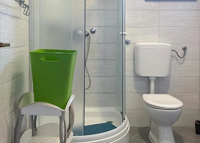 2 Bedroom Cozy In Апартаменты *