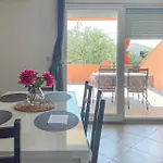 Daire 2 Bedroom Awesome In *